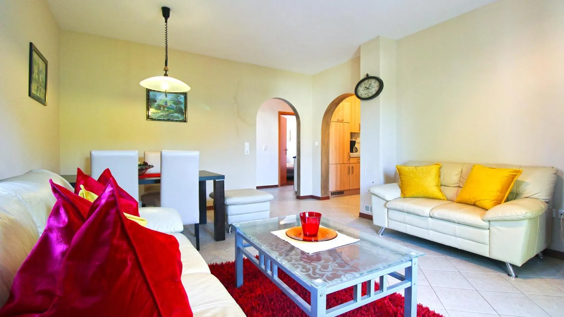 Apartment Radica 2357 Pula 0*,